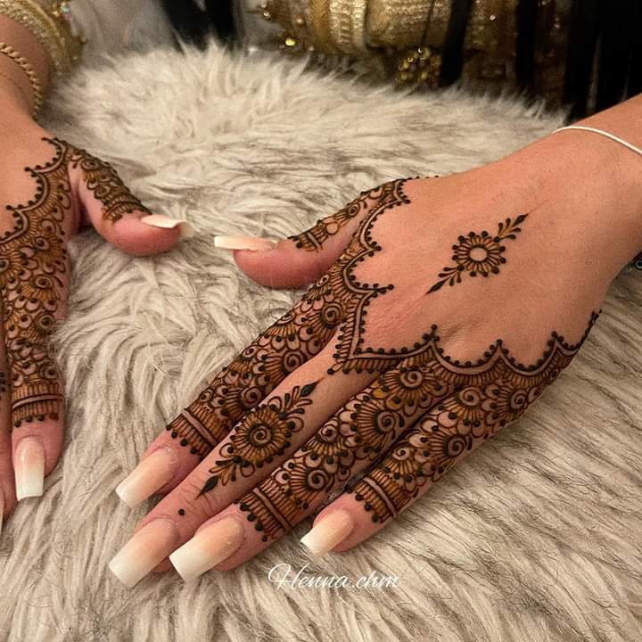 henna design simple