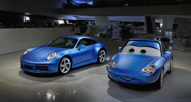 Agar mendapatkan restu dari Porsche, Pixar mengijinkan beberapa petinggi Porsche untuk melihat versi awal Cars sebelum rilis. Awalnya petinggi Porsche ragu karakter Sally sebagai wanita karena 85% pembeli 911 adalah pria, namun Ward berhasil membujuk petinggi Porsche dengan menyebut Sally bisa meningkatkan pembeli wanita. Tercatat Porsche menjadi pabrikan pertama yang setuju melisensi mobil mereka di Cars.