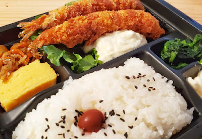 268円のエビフライ弁当 / かわちや 若松店　(会津若松市)