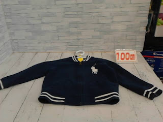 中古品　子供服　１００ｃｍ　POLO　ネイビー　ジップアップパーカー　９９０円