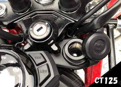 ホンダ CT125ハンターカブ アクセサリーソケット