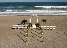 Top Beach Wedding Decorations 2011