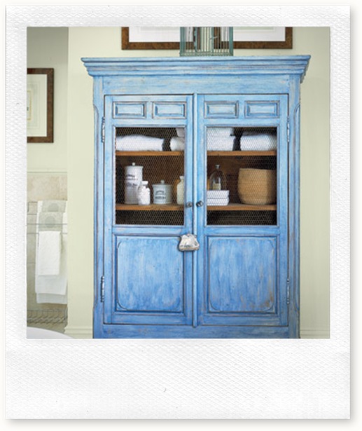 Detail-bathroom-armoire-HTOURS0105-de