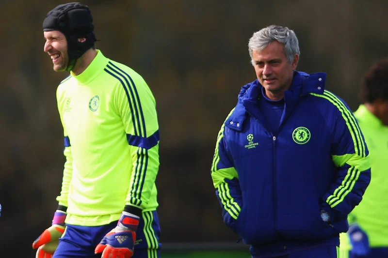 Petr Čech reveals how José Mourinho played mind games with media