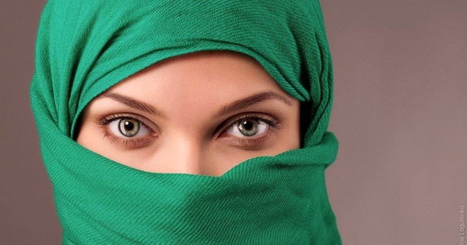 30 Foto Wanita Cantik dengan Hijab Jilbab