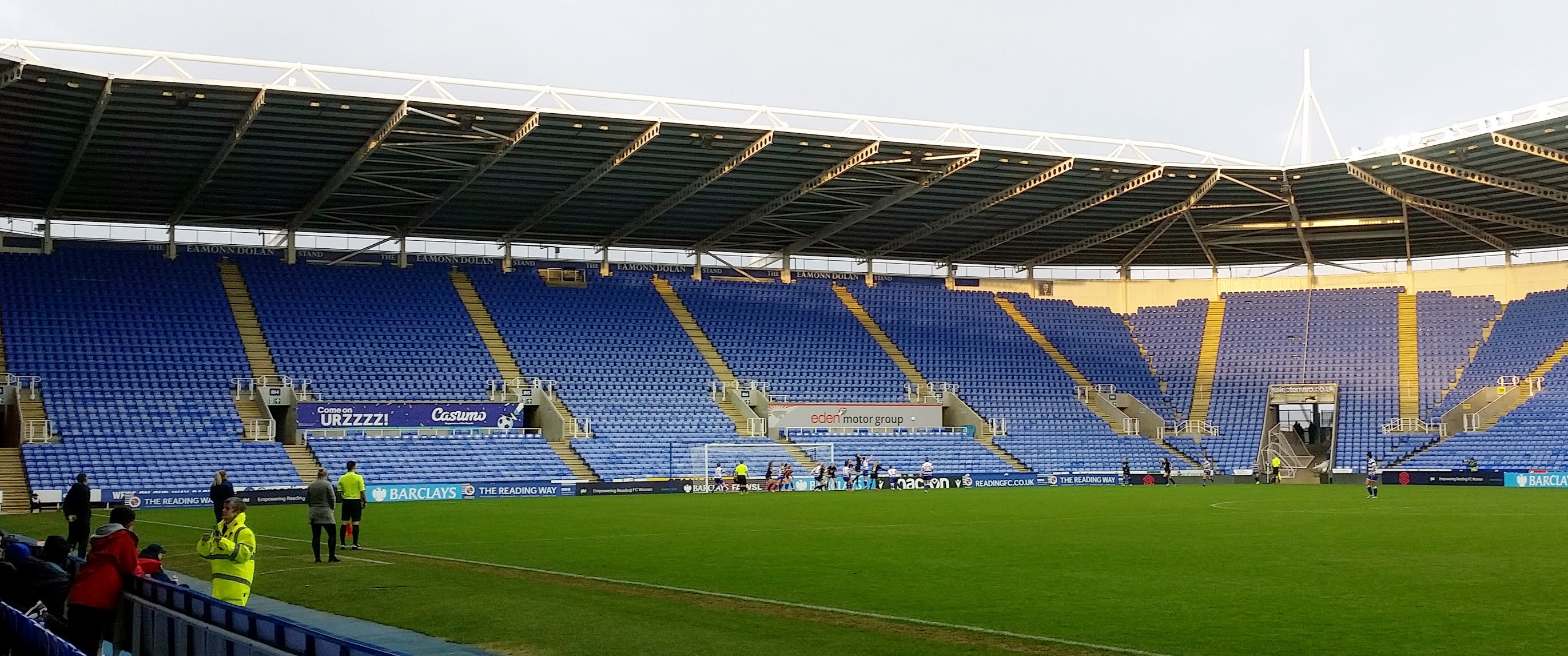 Reading Women about to score against Bristol City Women