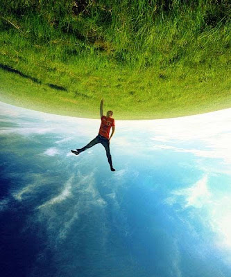 Super Cool Pictures Of Forced Perspective Seen On lolpicturegallery.blogspot.com