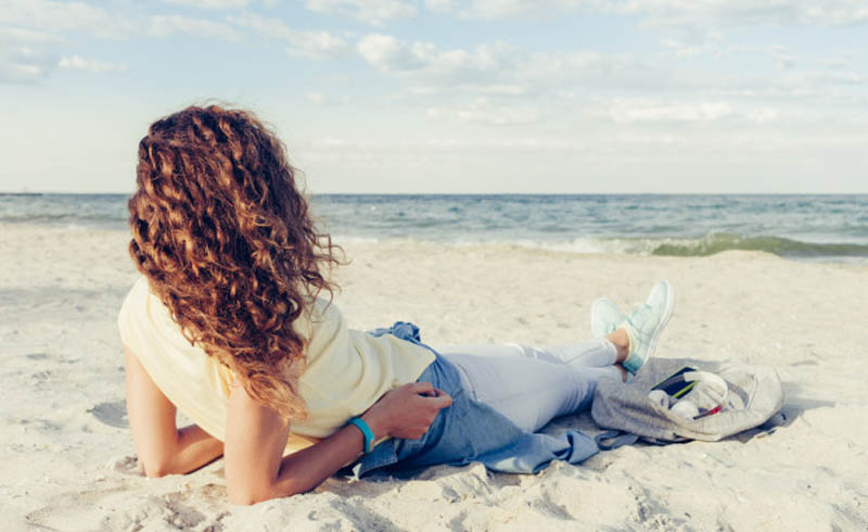 8 Easy Ways To Get Beachy Waves 