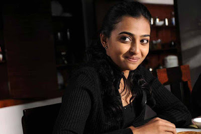 Radhika Apte unseen new hd image black kabali