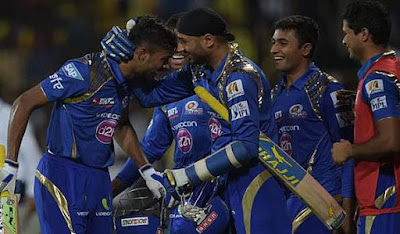 India's Hardik Pandya With Teammates Celebrate The Win Over