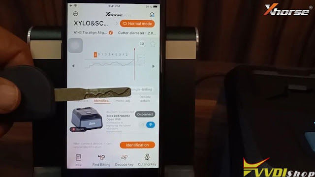 Xhorse Key Reader Identify 7 Car Keys Fast  9