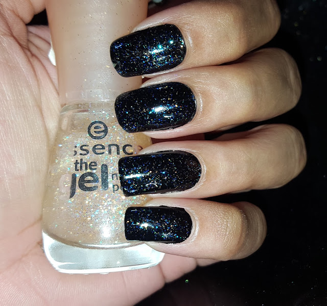 Essence The Gel Nail Polish - Space Queen Swatch & Review