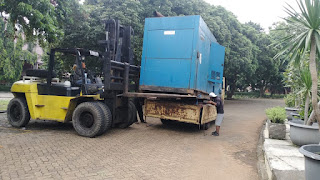 Rental Forklift 10 Ton di Cibinong