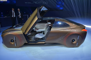 BMW Vision Next 100