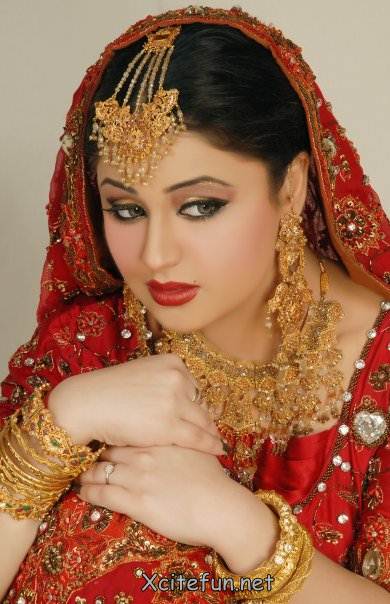 Bridal Makeup Collection For Barat And Valima !