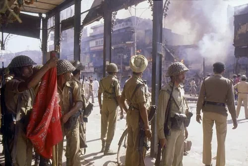 Anti-Sikh Riots of India Rare Photos | Rare & Old Vintage Photos (1984)