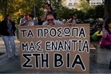 prosopa_enantia_sti_via_20110515_sintagma_01