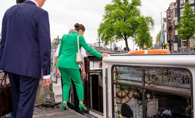 Crown Princess Victoria wore a green lapelless fitted blazer by Zara, and Paxilow green pumps from By Malene Birger