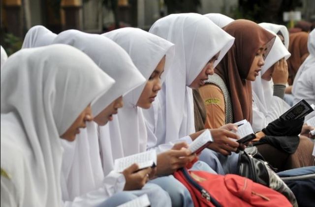 PTK PAI MA - IMPLEMENTASI METODE DEMONSTRASI DENGAN BANTUAN MEDIA AUDIO VISUAL PADA MATA PELAJARAN FIKIH IBADAH DI MADRASAH ALIYAH