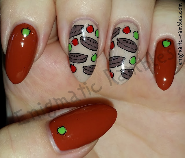 Autumn-Fall-Apple-Pie-Nails-Nail-Art-Stamped-BMH13-BM-H13