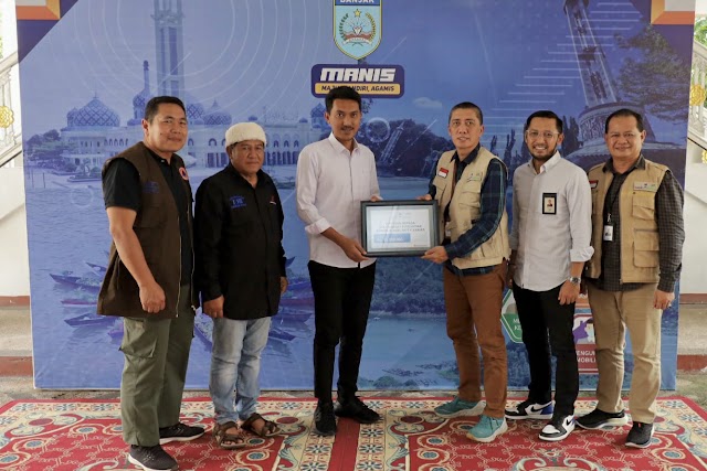 UPZ Bank Kalsel Berikan Bantuan Kepada Masyarakat Terdampak Banjir di Kabupaten Banjar 