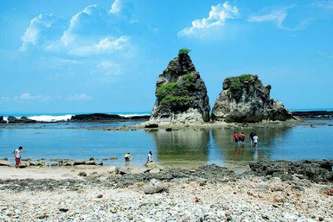 Eksotika Pantai Ujung Genteng Tidak Cukup Dinikmati Dalam Sehari