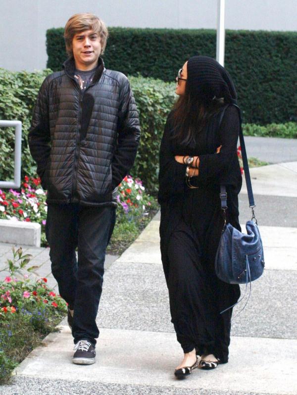 Disney Teen 2011 Dylan Sprouse e Brenda Song esto namorando