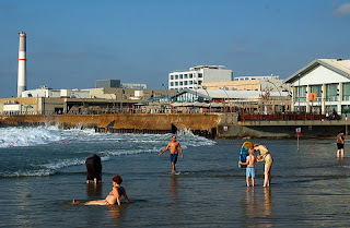 sheraton metzitzim beach with tel aviv port background