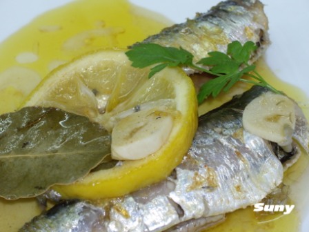 Escabeche de sardinas con limón y pimentón