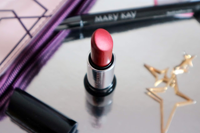 Mary Kay Gel Semi-Shine Lipstick Review