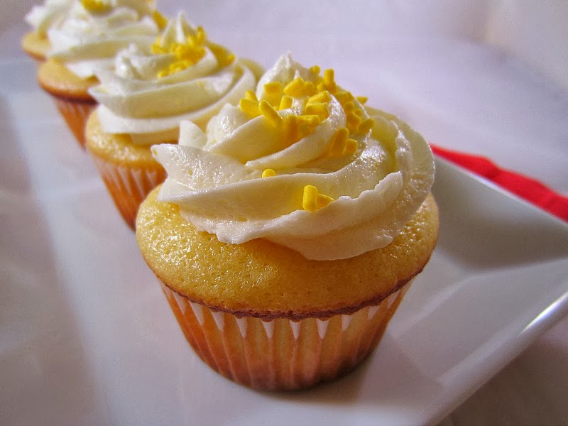 Cupcakes   to  sweet Orange buttercream not how Sweet Orange Cream with make Frosting so Adventures: Butter icing