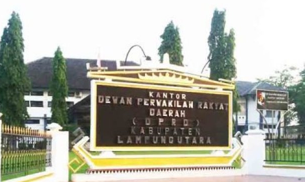 DPRD Lampura Menggelar Rapat Pengisian Alat Kelengkapan Dewan