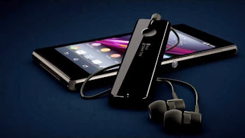 Xperia™ Z1 and Smart Bluetooth® Handset SBH52 - perfect partners Promotional video