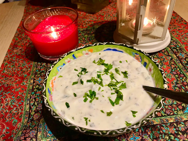 Middle-Eastern yogurt sauce with mint and lemon