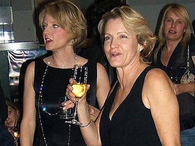 Jodie Foster Split With Lesbian Couples Cydney Bernard After 14 Years Together