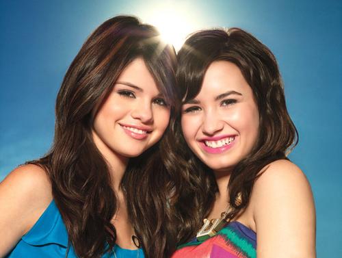 selena gomez e demi lovato s o super amigass