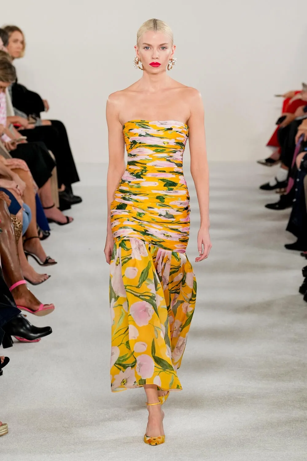 Carolina Herrera Spring/Summer 2023 New York Fashion Week Runway