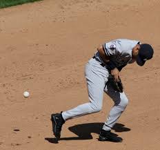 How to judge an error in baseball,Baseball errors by position,Error in Softball definition,Does an error count as an at bat,MLB errors 2021,Error on throw or first baseman MLB error leaders