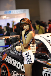 Park Si yeon Korean Actress In 2009 Seoul Motor Show 6