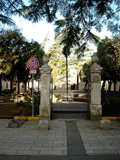 ingresso Piazza Gramsci