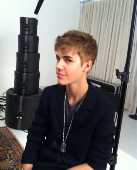 new justin bieber cd 2011. new justin bieber 2011 pictures new. new justin bieber cd 2011. new
