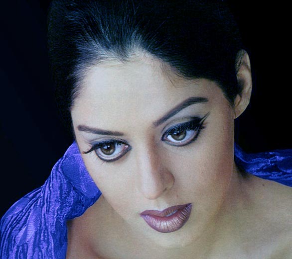 Vintage Babe Nagma hot pics