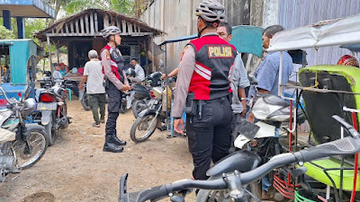 Sat Samapta Polres Aceh Tamiang Patroli Kota Dengan  Bersepeda Hingga Memasuki Gang gang Sempit