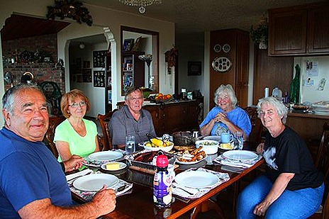1reunion_56