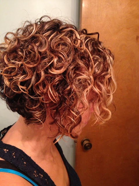 Daily Short Hairstyles With Ring Curls