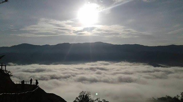 Potensi Wisata “Negeri di atas Awan” Lebak Banten