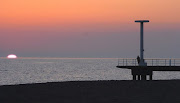 Tramonto al mare ad Ostia. Spettacolare tramonto sul litorale di Ostia, . (pr ostia tramontomare )