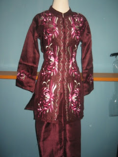 ... trend 2010 stelan baju muslim bahan shantung uk m h