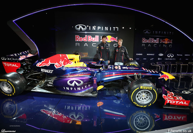 Foto-Mobil-Red-Bull-RB9-F1-2013_6