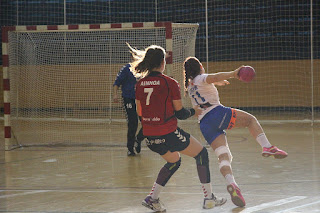 El Balonmano Zuazo cae 30-33 ante el Granollers